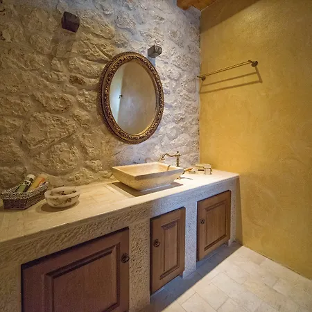 Villa Traditional Fioretta